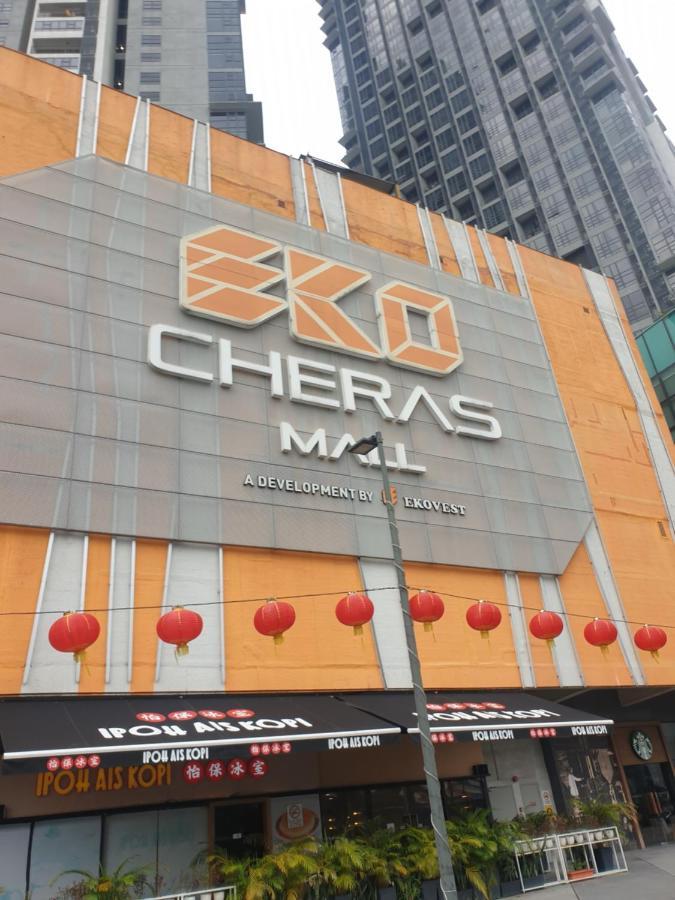 Ekocheras Duplex Suite By Ohana Home Kuala Lumpur Dış mekan fotoğraf